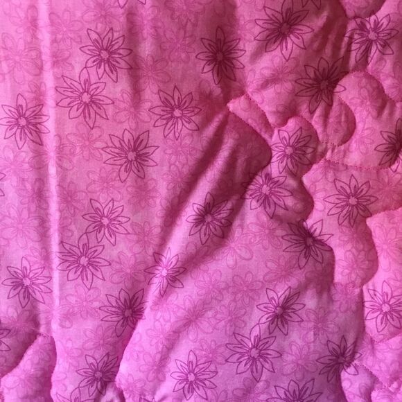 Handmade Quilted Wall Hanging - Picture 8 of 9